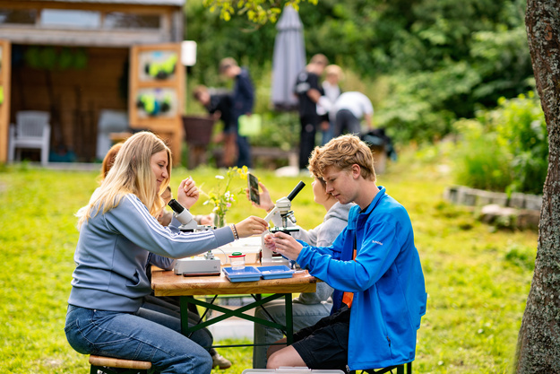Forschen in der Naturpark-Schule Forschen in der Naturpark-Schule