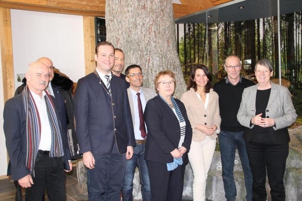 Besuch der Bundesministerin Barbarahendricks im Haus der Natur am Feldberg